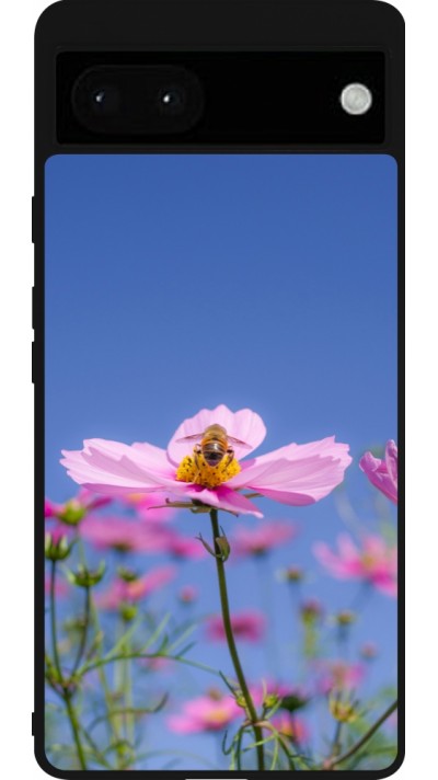 Coque Google Pixel 6a - Silicone rigide noir Bee on a flower 2026