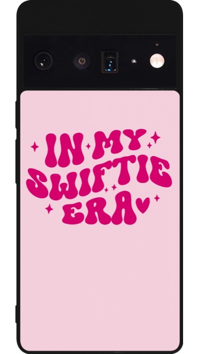 Google Pixel 6 Pro Case Hülle - Silikon schwarz Taylor Swift In My Swiftie Era - Pink