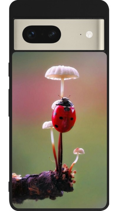 Coque Google Pixel 7 - Silicone rigide noir Ladybird on a mushroom 2026