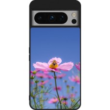 Google Pixel 8 Pro Case Hülle - Silikon schwarz Bee on a flower Spring 2026