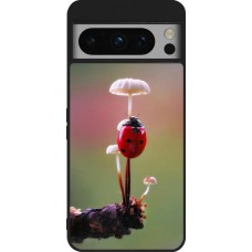 Google Pixel 8 Pro Case Hülle - Silikon schwarz Ladybird on a mushroom Spring 2026