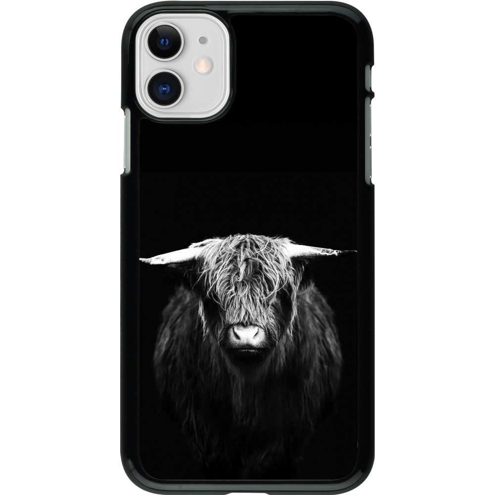 iPhone 11 Case Hülle - Highland calf black
