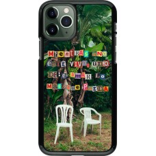 Coque iPhone 11 Pro - Chairs DTMF