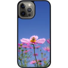 Coque iPhone 12 Pro Max - Silicone rigide noir Bee on a flower 2026
