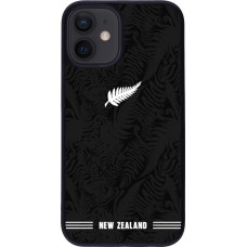 Coque iPhone 12 mini - Silicone rigide noir Maillot de football Nouvelle-Zélande 2026 personnalisable