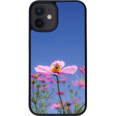 Coque iPhone 12 mini - Silicone rigide noir Bee on a flower 2026