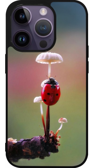 Coque iPhone 15 Pro - Silicone rigide noir Ladybird on a mushroom Spring 2026
