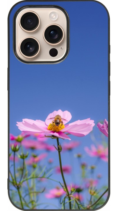 Coque iPhone 16 Pro - Silicone rigide noir Bee on a flower 2026