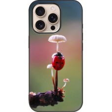 Coque iPhone 16 Pro - Silicone rigide noir Ladybird on a mushroom 2026