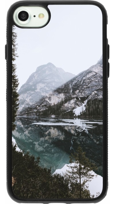 Coque iPhone 7 / 8 / SE (2020, 2022) - Silicone rigide noir Winter 22 snowy mountain and lake