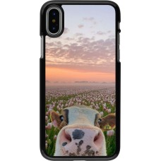 Coque iPhone X / Xs - Cow with tulips Spring 2026