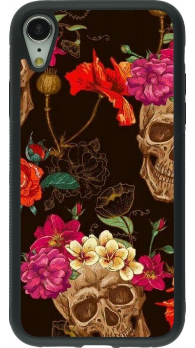 Coque iPhone XR - Silicone rigide noir Skulls and flowers
