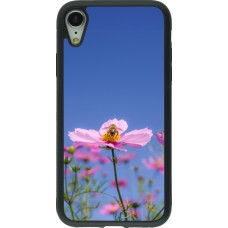 Coque iPhone XR - Silicone rigide noir Bee on a flower 2026