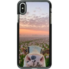 Coque iPhone Xs Max - Cow with tulips 2026