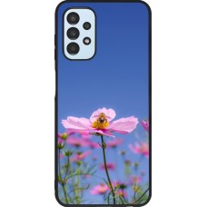 Coque Samsung Galaxy A13 5G - Silicone rigide noir Bee on a flower 2026