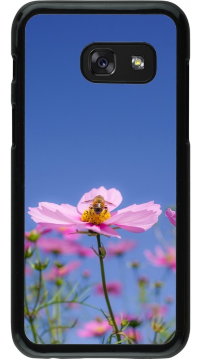 Coque Samsung Galaxy A3 (2017) - Bee on a flower Spring 2026