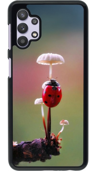 Samsung Galaxy A32 5G Case Hülle - Ladybird on a mushroom Spring 2026