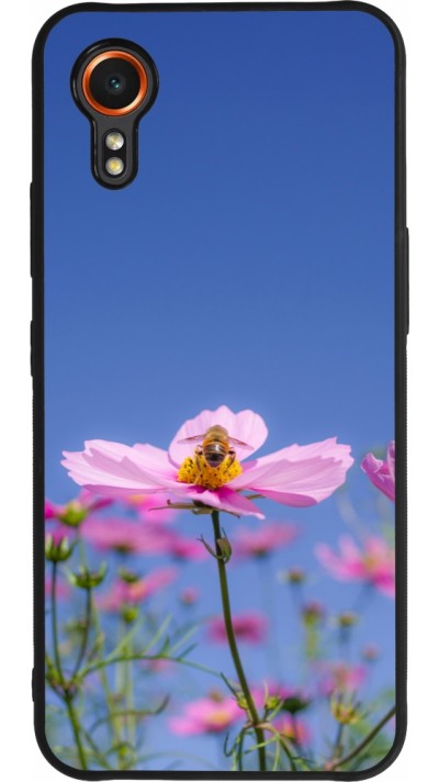 Samsung Galaxy XCover 7 Case Hülle - Silikon schwarz Bee on a flower Spring 2026