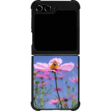 Samsung Galaxy Z Flip5 Case Hülle - Silikon schwarz Bee on a flower Spring 2026
