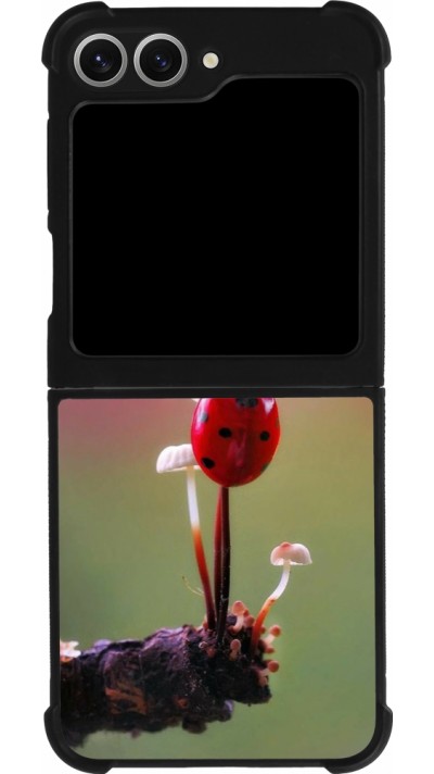 Coque Samsung Galaxy Z Flip6 - Silicone rigide noir Ladybird on a mushroom Spring 2026