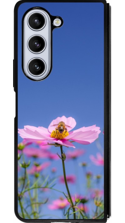 Samsung Galaxy Z Fold5 Case Hülle - Silikon schwarz Bee on a flower Spring 2026