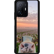 Coque Xiaomi 11T - Silicone rigide noir Cow with tulips Spring 2026
