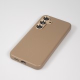 Coque Samsung Galaxy S24 - Cuir de veau luxe grainé intégral avec boutons métalliques et MagSafe - Beige