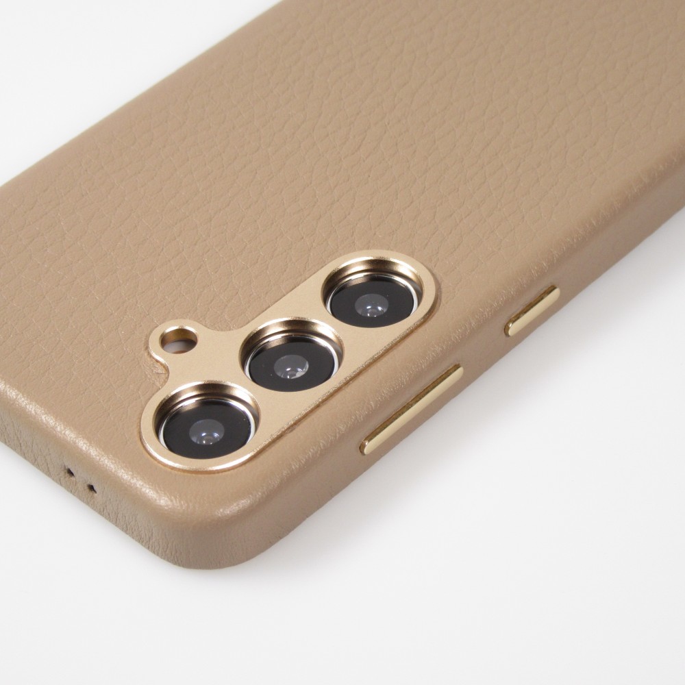 Coque Samsung Galaxy S24 - Cuir de veau luxe grainé intégral avec boutons métalliques et MagSafe - Beige