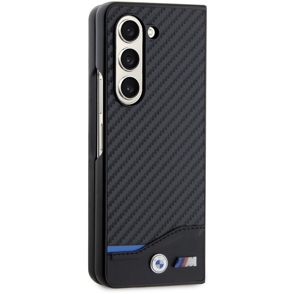 Coque Samsung Galaxy Z Fold5 - BMW M effet carbone et cuir avec logo métallique en relief - Noir