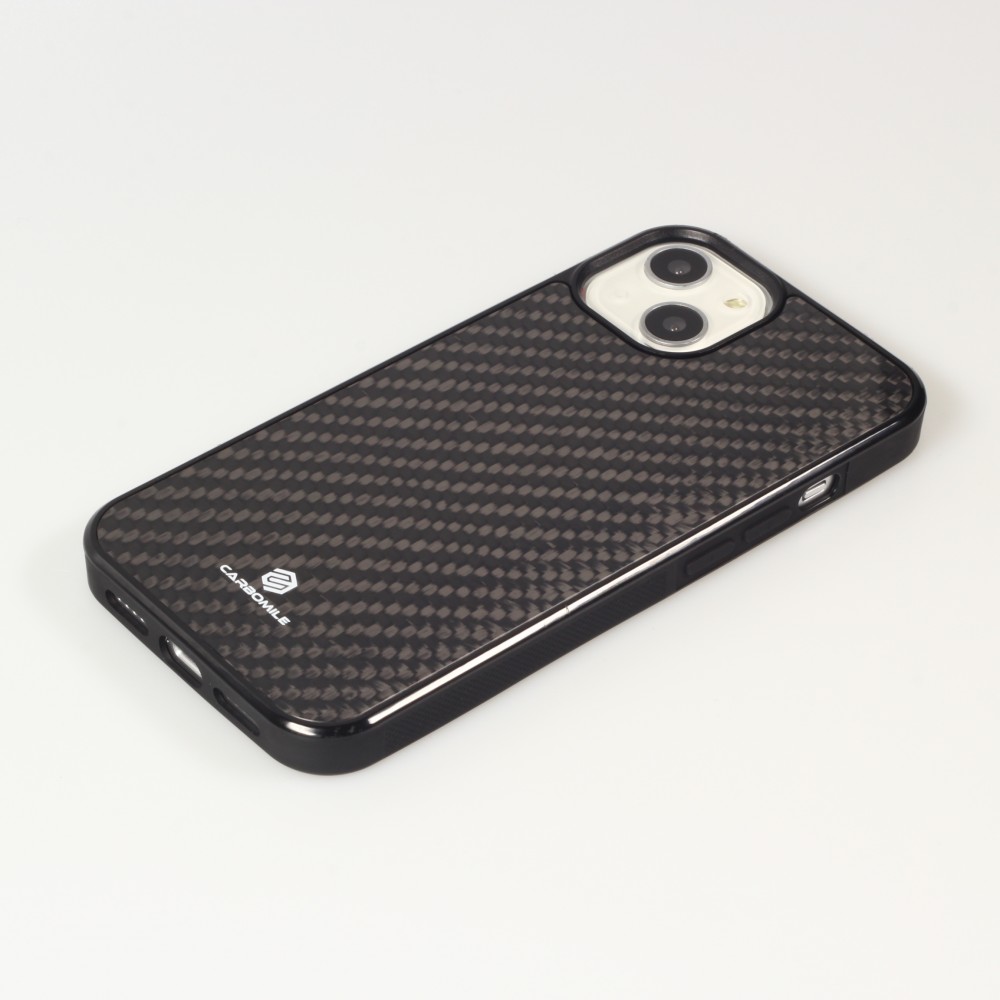 Coque iPhone 13 - Carbomile fibre de carbone