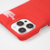 Coque iPhone 13 Pro - Design 3D stylé de doudoune avec couture décorative - Rouge