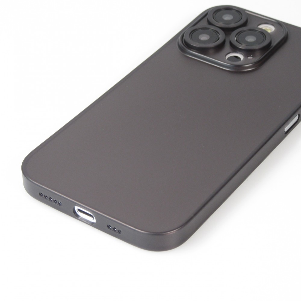 Coque iPhone 16 Pro - plastique ultra fin semi-transparent mat - Noir