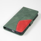 Coque iPhone 15 Plus - Flip classical elegant fine lines - Vert