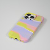 Coque iPhone 14 Pro - Gel Soft touch lisse Stripes jaune/violet