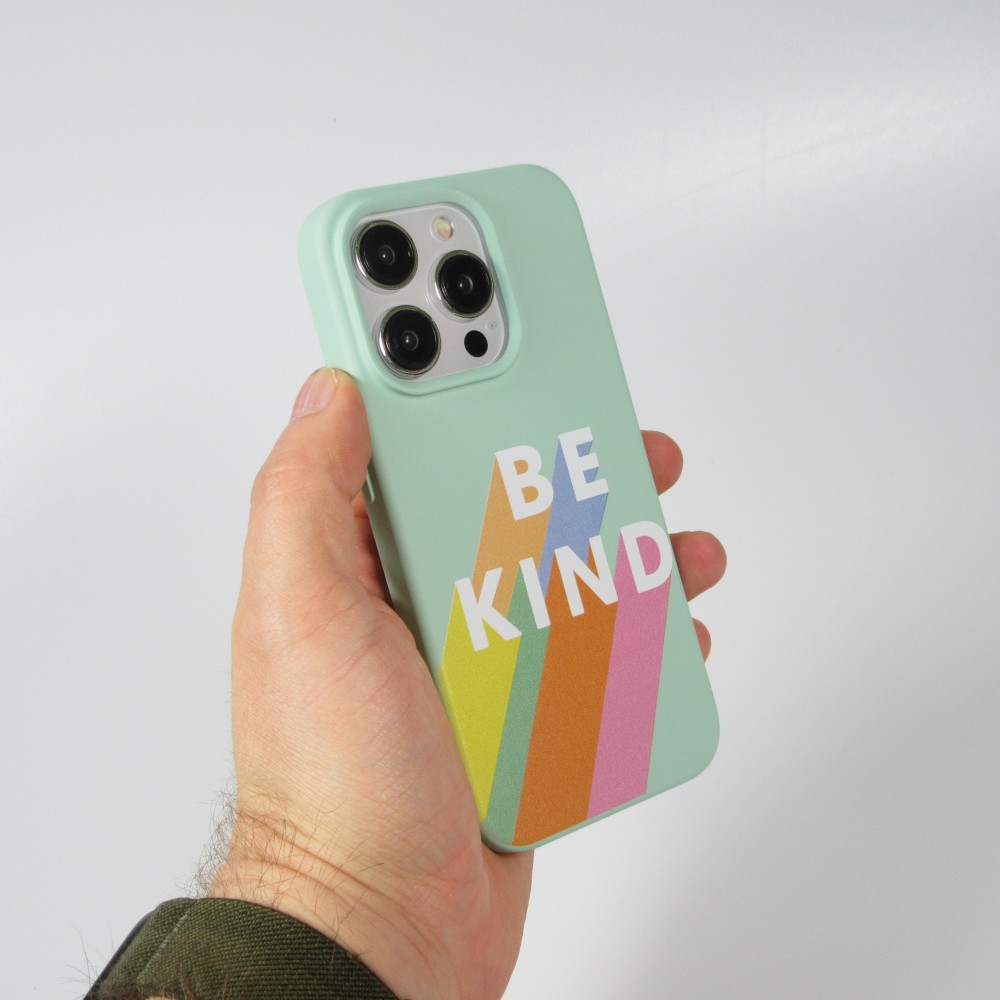 Coque iPhone 15 Pro Max - Gel silicone souple - Be Kind - Vert menthe