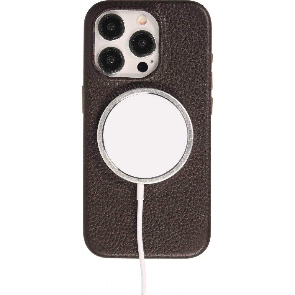 Coque iPhone 15 Pro - Cuir de veau luxe grainé intégral avec boutons métalliques et MagSafe - Brun foncé