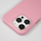 iPhone 14 Pro Max Case H&uuml;lle - Vollst&auml;ndig genarbtes Luxuskalbsleder mit Metallkn&ouml;pfen und MagSafe - Rosa