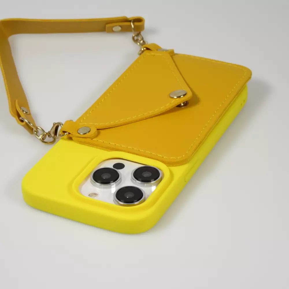 iPhone 14 Pro Case Hülle - Soft-Touch-Silikon mit Karten- oder Geldfach aus Leder und integriertem Lanyard - Gelb