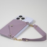 Coque iPhone 14 Pro Max - Silicone soft touch avec pochette à cartes ou argent en cuir et lanière intégrée - Violet clair