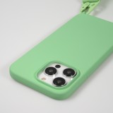 Coque iPhone 14 Pro - Silicone mat avec lanière et mousqueton en fer - Avocado vert