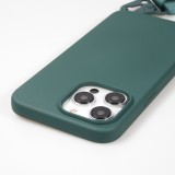 Coque iPhone 14 Pro Max - Silicone mat avec lanière et mousqueton en fer - Vert foncé