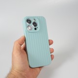 Coque iPhone 15 Pro Max - Silicone mat soft touch avec lignes en relief  - Turquoise