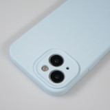 Coque iPhone 15 - Silicone mat soft touch avec lignes en relief  - Bleu clair