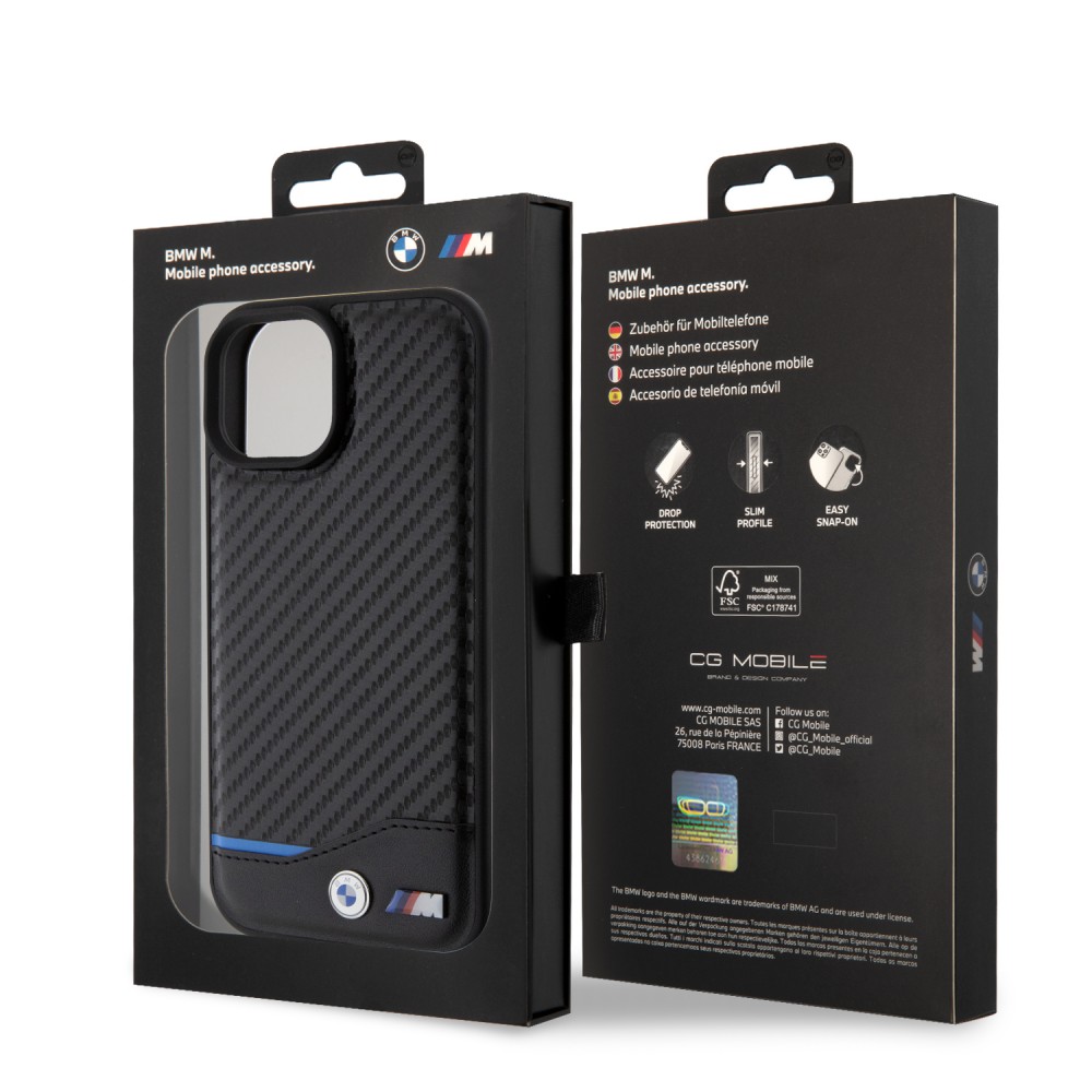 Coque iPhone 15 Plus - BMW M effet carbone et cuir avec logo métallique en relief - Noir