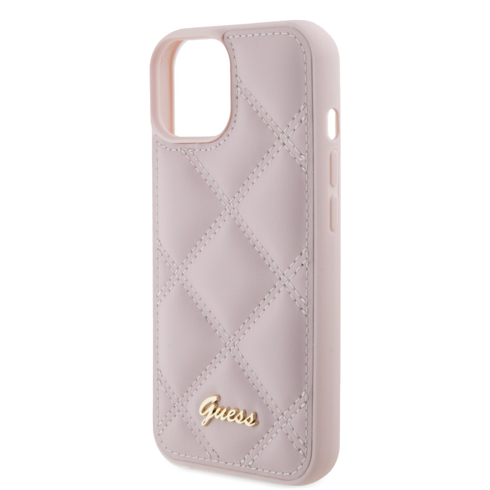 Coque iPhone 15 - Guess similicuir molletonné en carreaux et logo doré métallique en relief - Rose clair