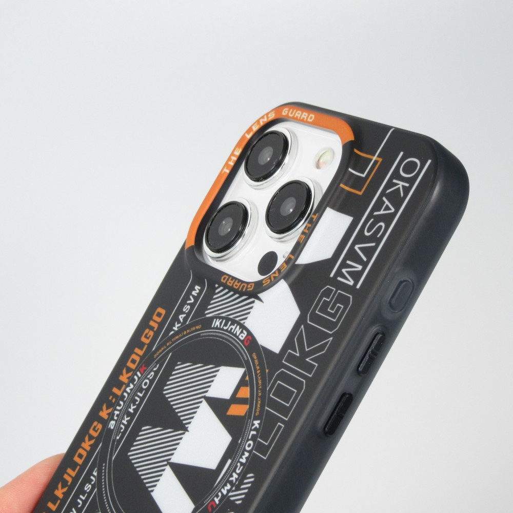 Coque iPhone 15 Pro Max - MWK Cyber Grid silicone avec MagSafe - Noir