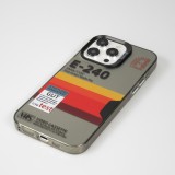 Coque iPhone 15 Pro - Gel silicone vintage video cassette E-240 - Gris