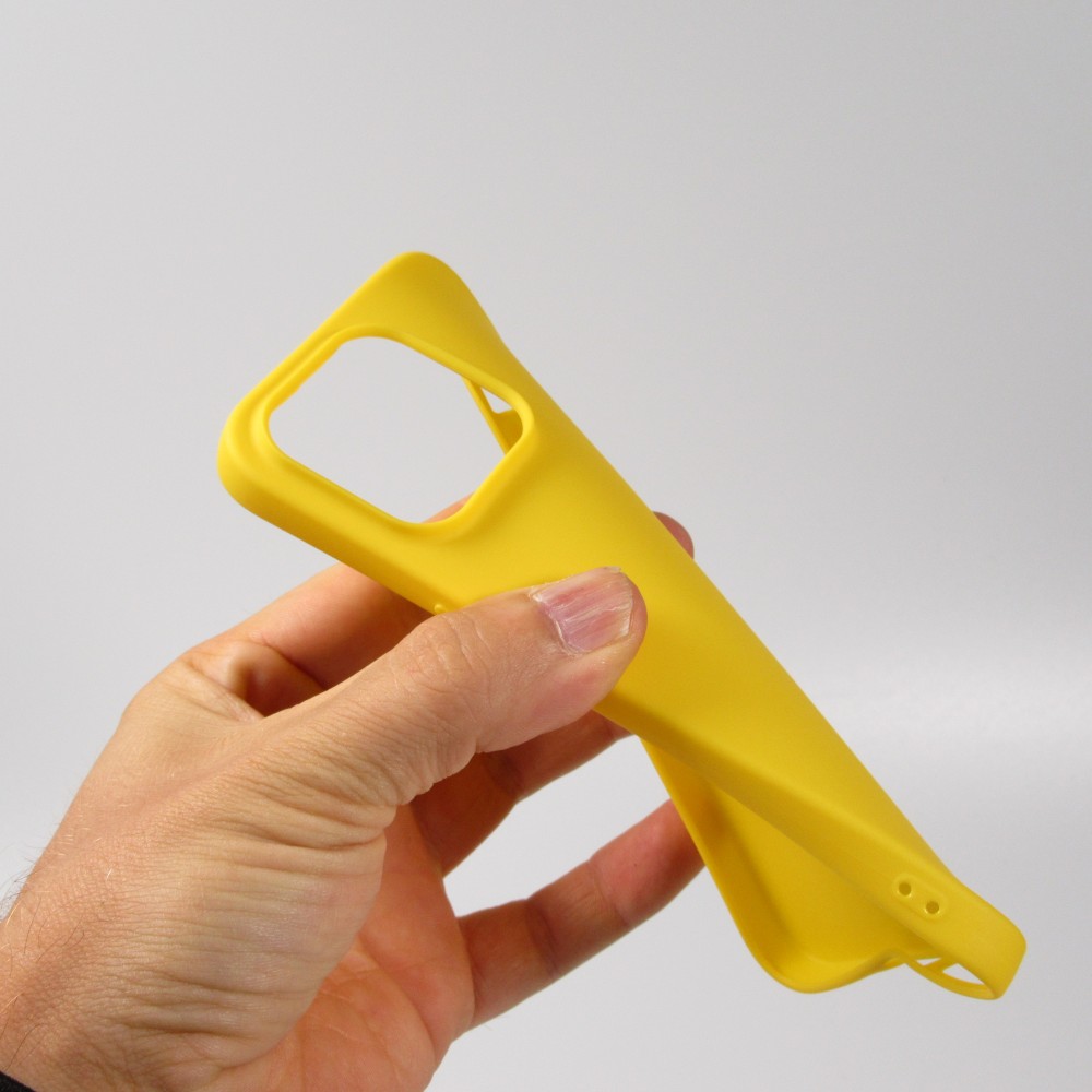 Coque iPhone 15 Pro - Silicone Mat jaune