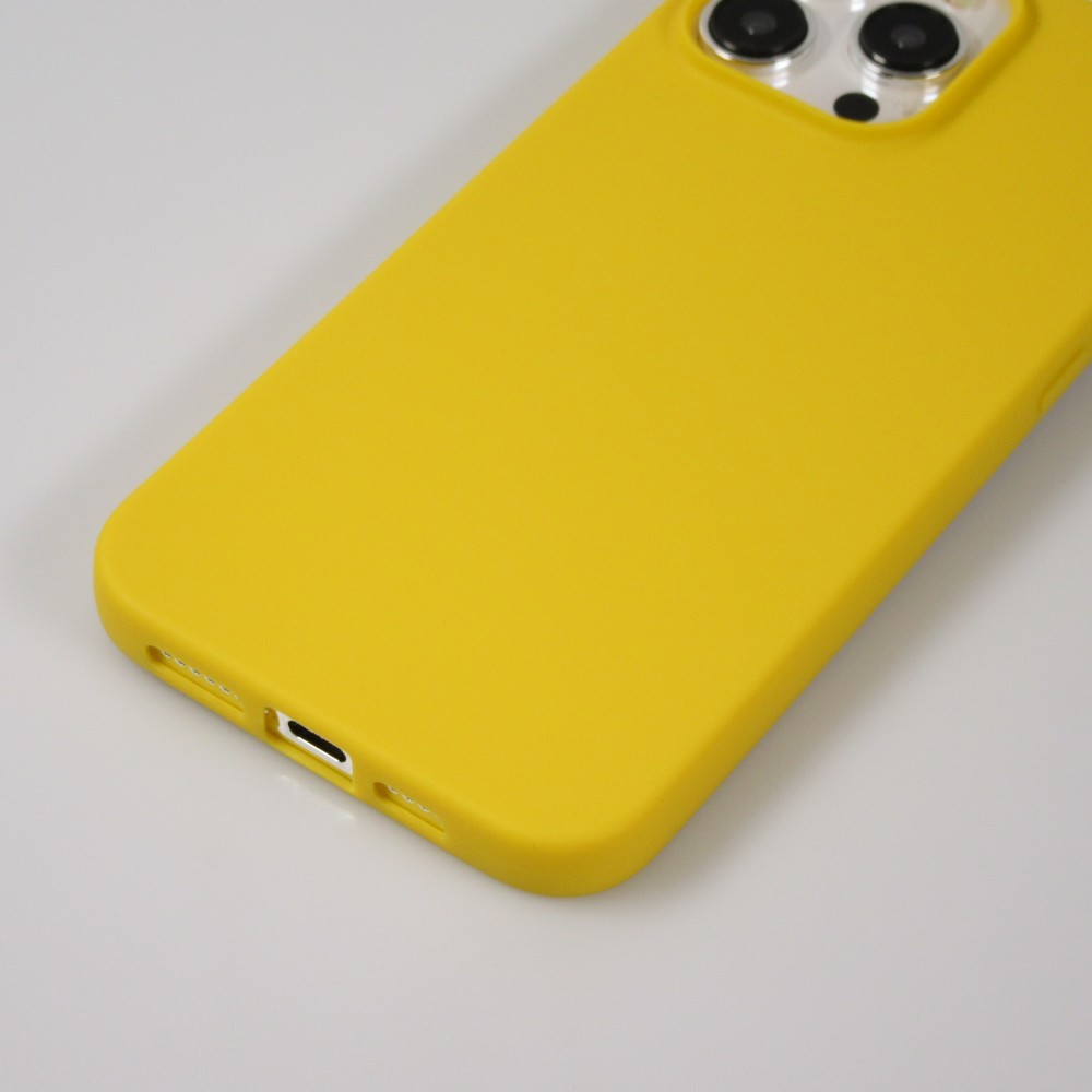 Coque iPhone 15 Pro - Silicone Mat jaune