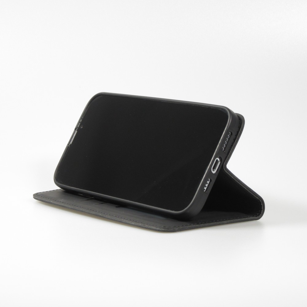 Etui cuir iPhone 7 / 8 / SE (2020, 2022) - Flip Wallet vintage avec fermeture aimantée et compartiment cartes - Noir